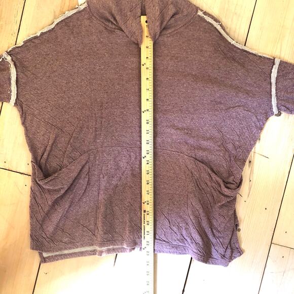 We the Free Free People Women's EUC Oversized Cowl Neck Sweater Pink/Mauve M - Picture 9 of 11